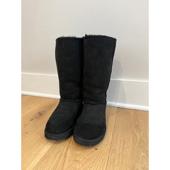 UGG Australia Black Suede Tall Sheepskin Lined Boots Women's Size 8 - Picture 2 of 13